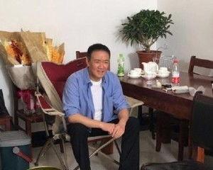 王初一与刘十五,传奇人生，携手共筑辉煌